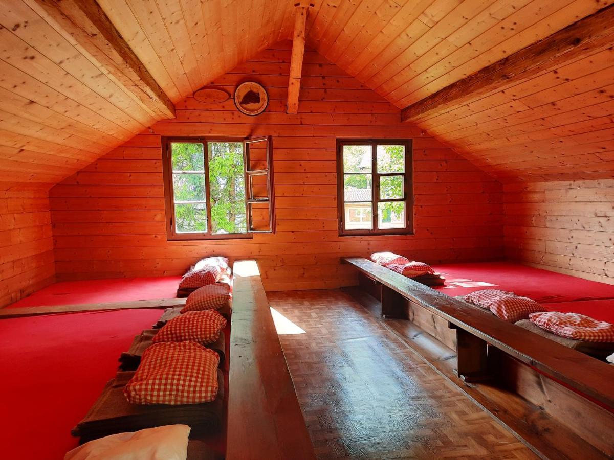Отель Berggasthaus Obbort Linthal Экстерьер фото